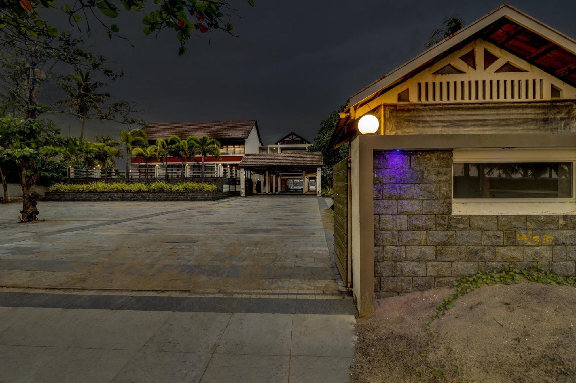 Townhouse Oak Edassery'S Sealine Villa Stay Коччи Экстерьер фото
