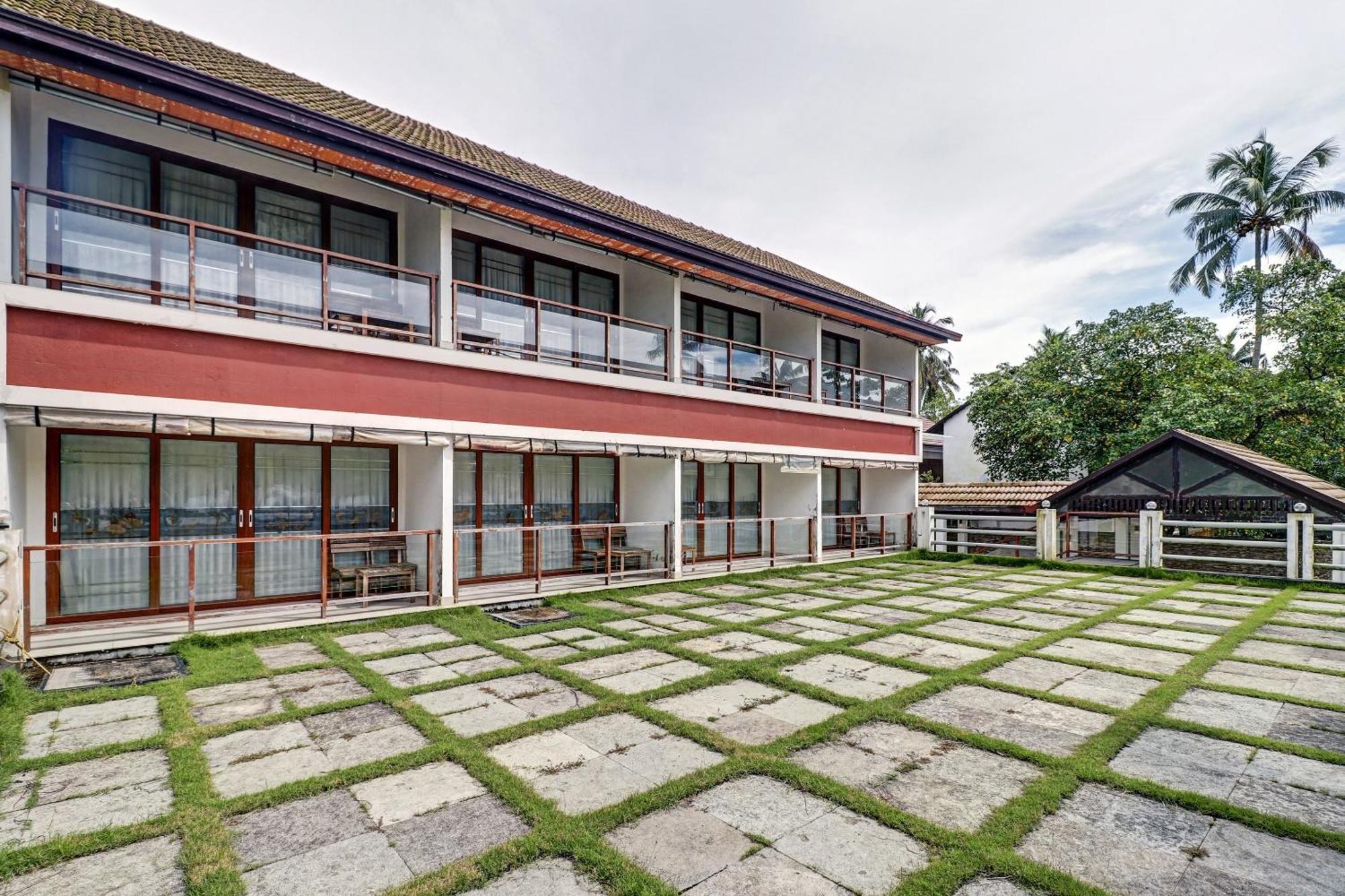 Townhouse Oak Edassery'S Sealine Villa Stay Коччи Экстерьер фото