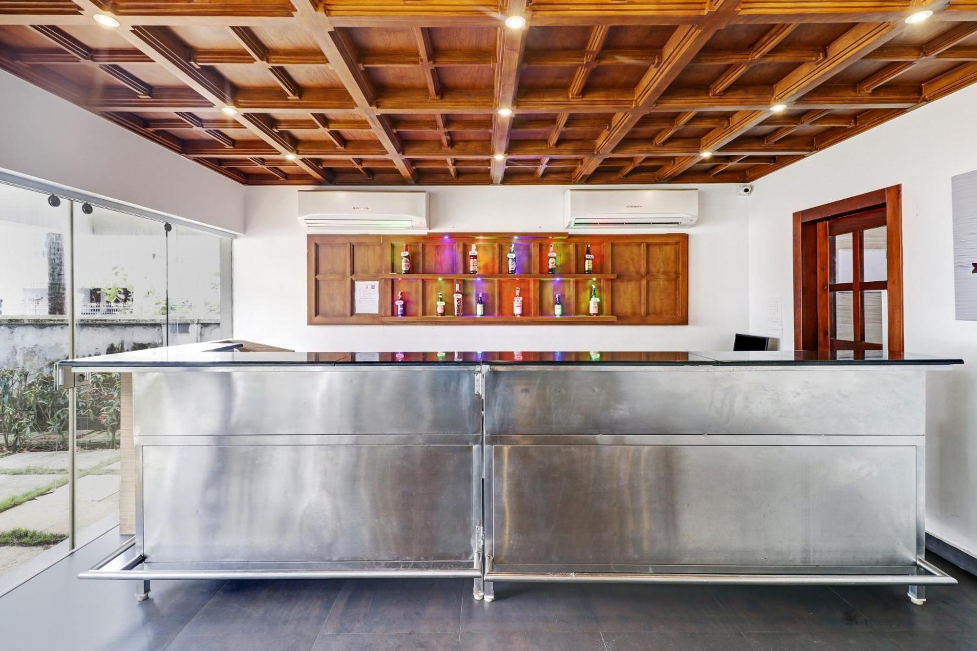 Townhouse Oak Edassery'S Sealine Villa Stay Коччи Экстерьер фото