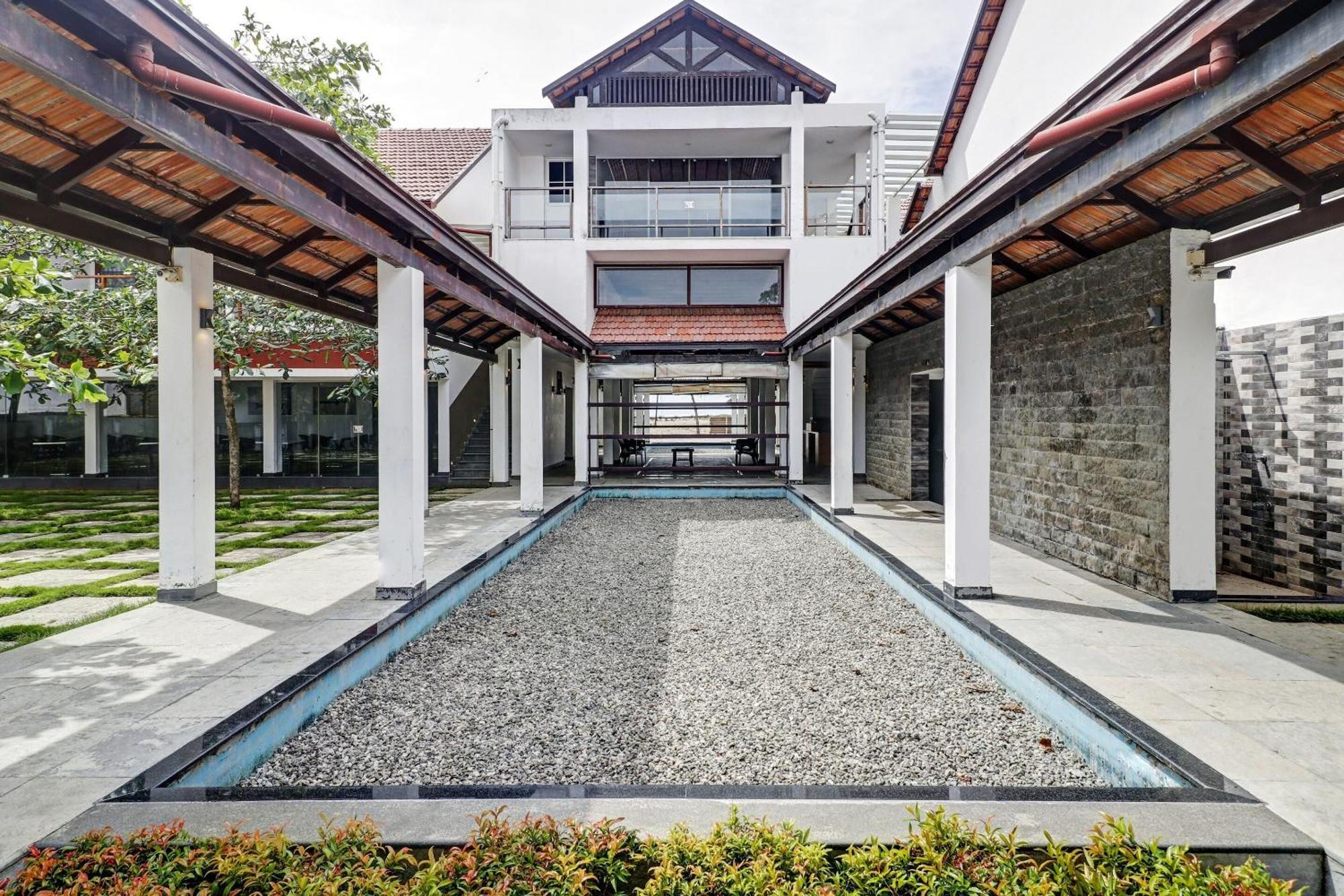 Townhouse Oak Edassery'S Sealine Villa Stay Коччи Экстерьер фото