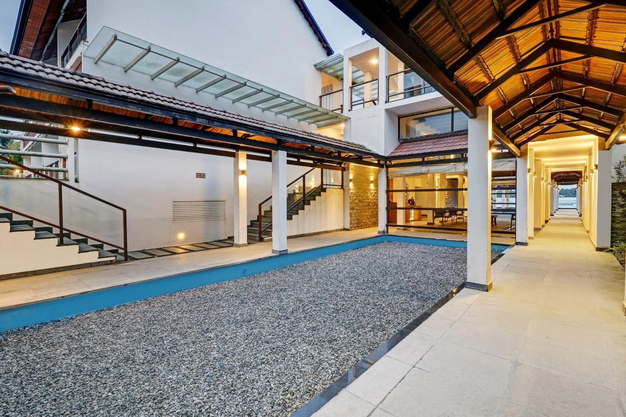 Townhouse Oak Edassery'S Sealine Villa Stay Коччи Экстерьер фото